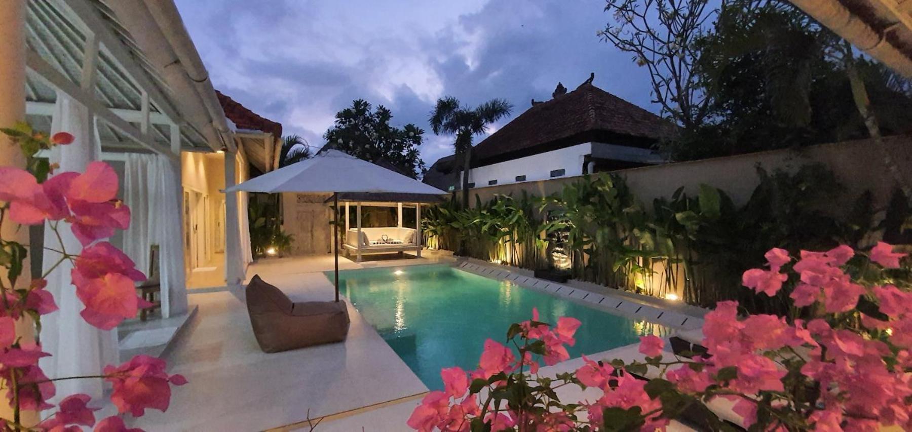 La Dolce Villa Seminyak Extérieur photo