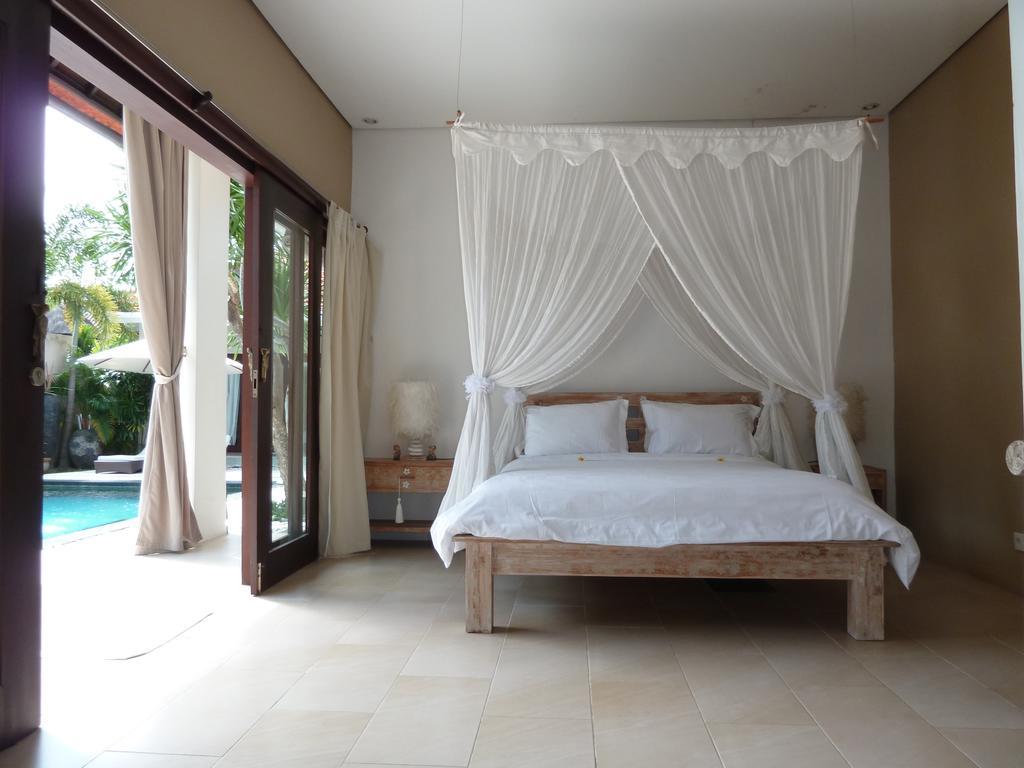 La Dolce Villa Seminyak Extérieur photo