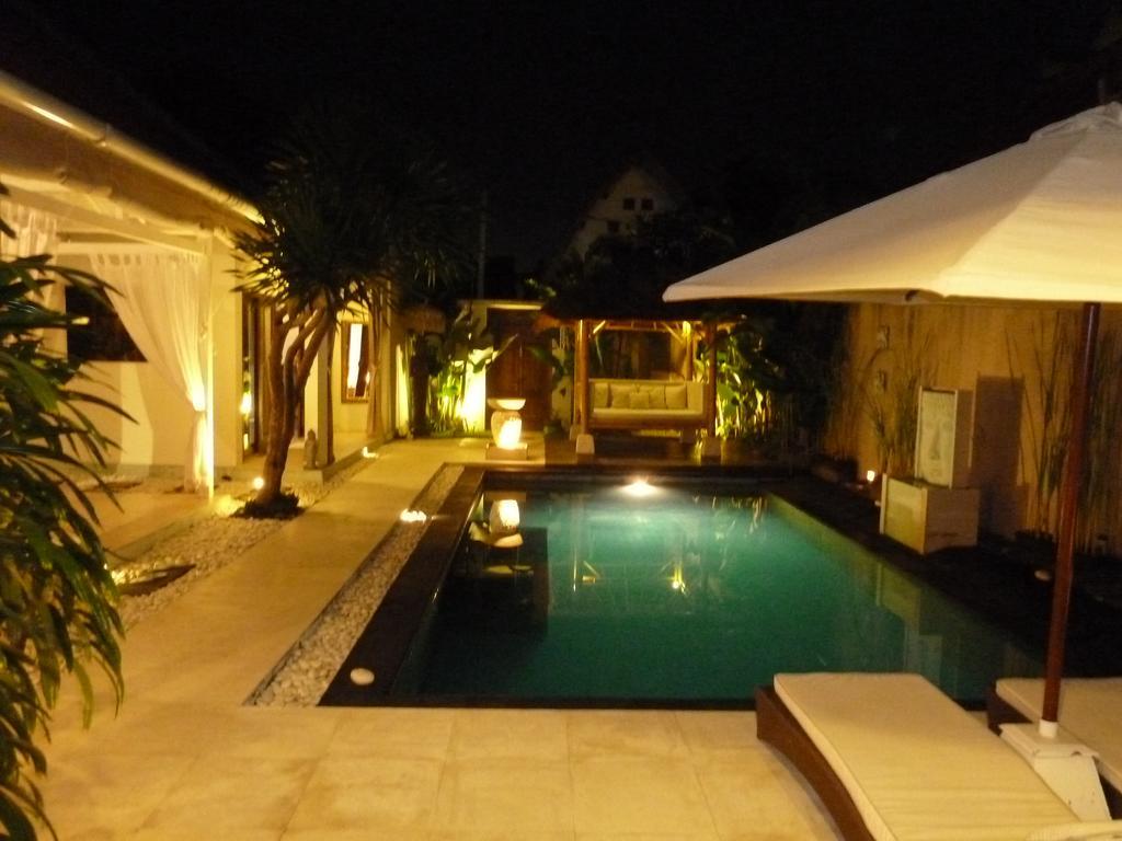 La Dolce Villa Seminyak Extérieur photo